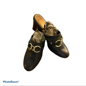 Etienne Aigner Mules